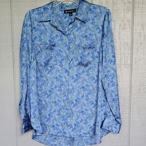 Inc International Concepts Women's Floral Print Blue Shirt. Size M